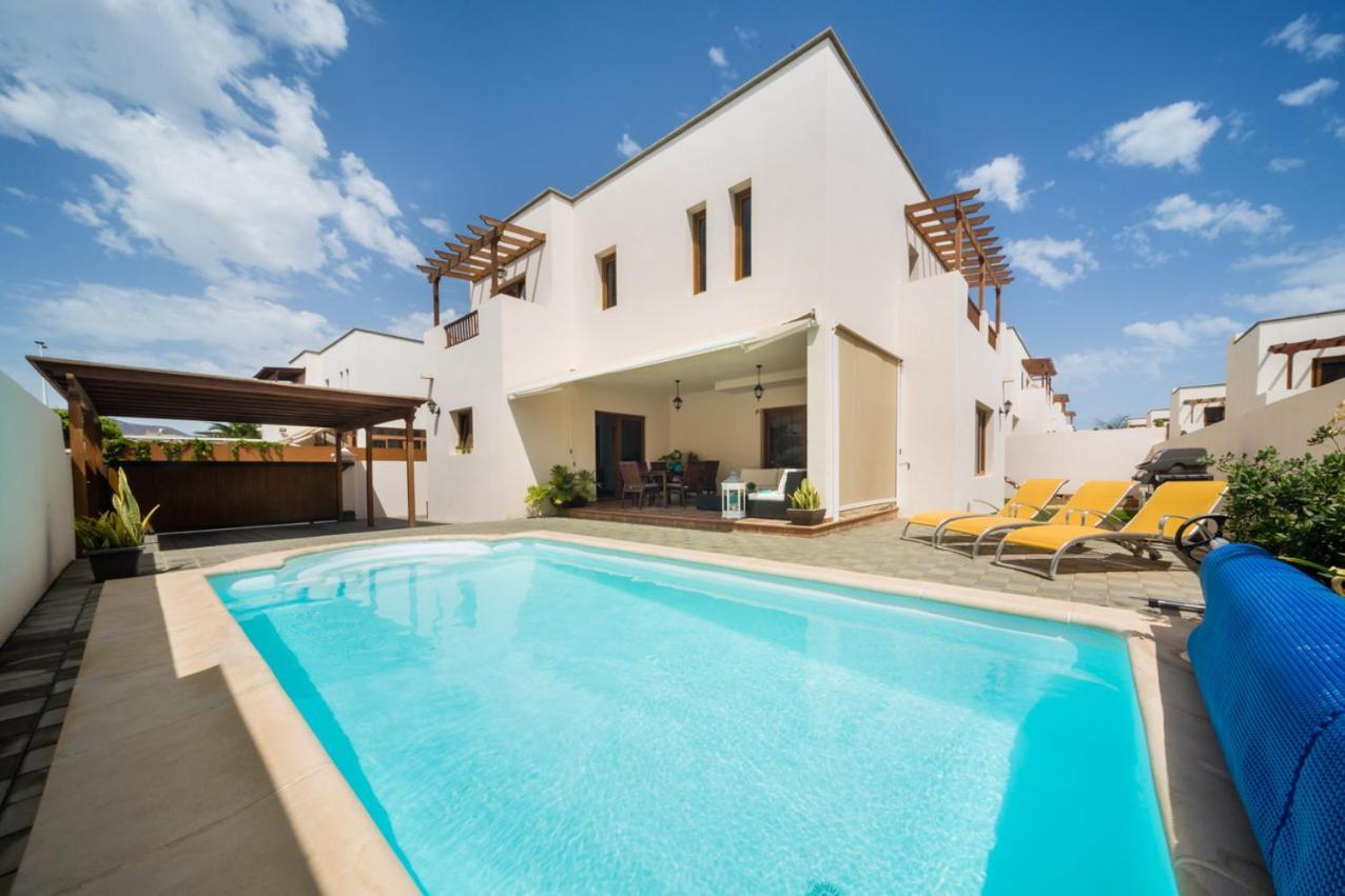 Aquavilla Costa Teguise Εξωτερικό φωτογραφία